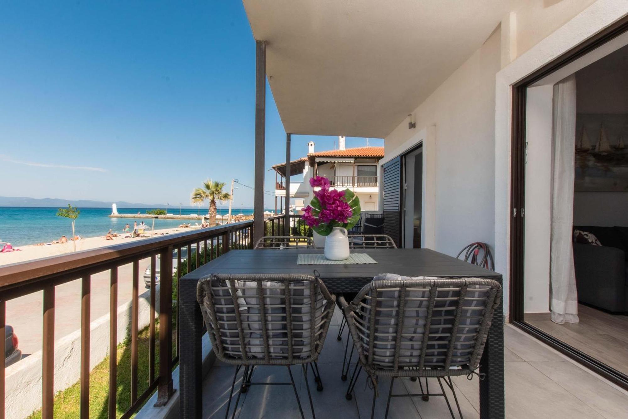 Вилла Houseloft Horizon Seafront Пефкохори Экстерьер фото